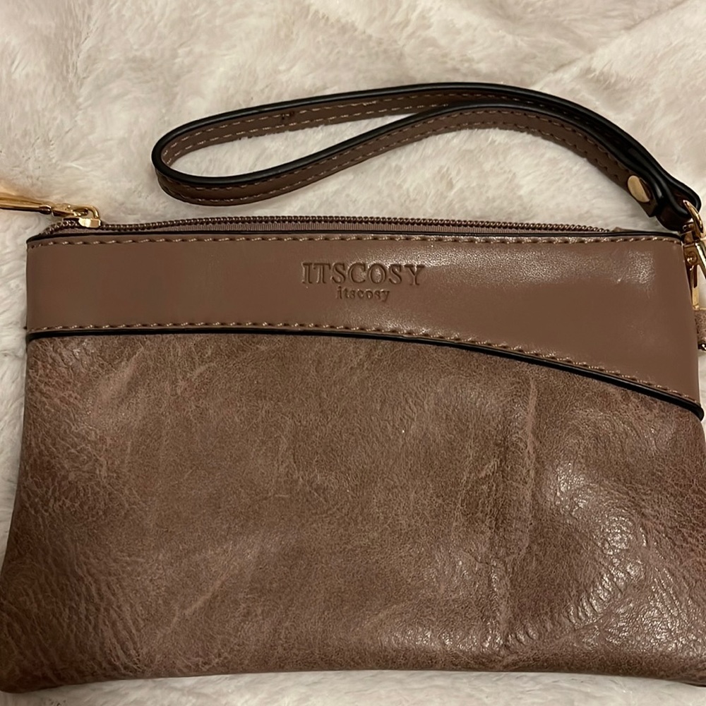 Tan wristlet